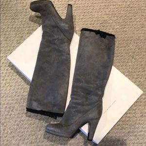 Marc  by Marc Jacobs Gray suede high boots heel 6